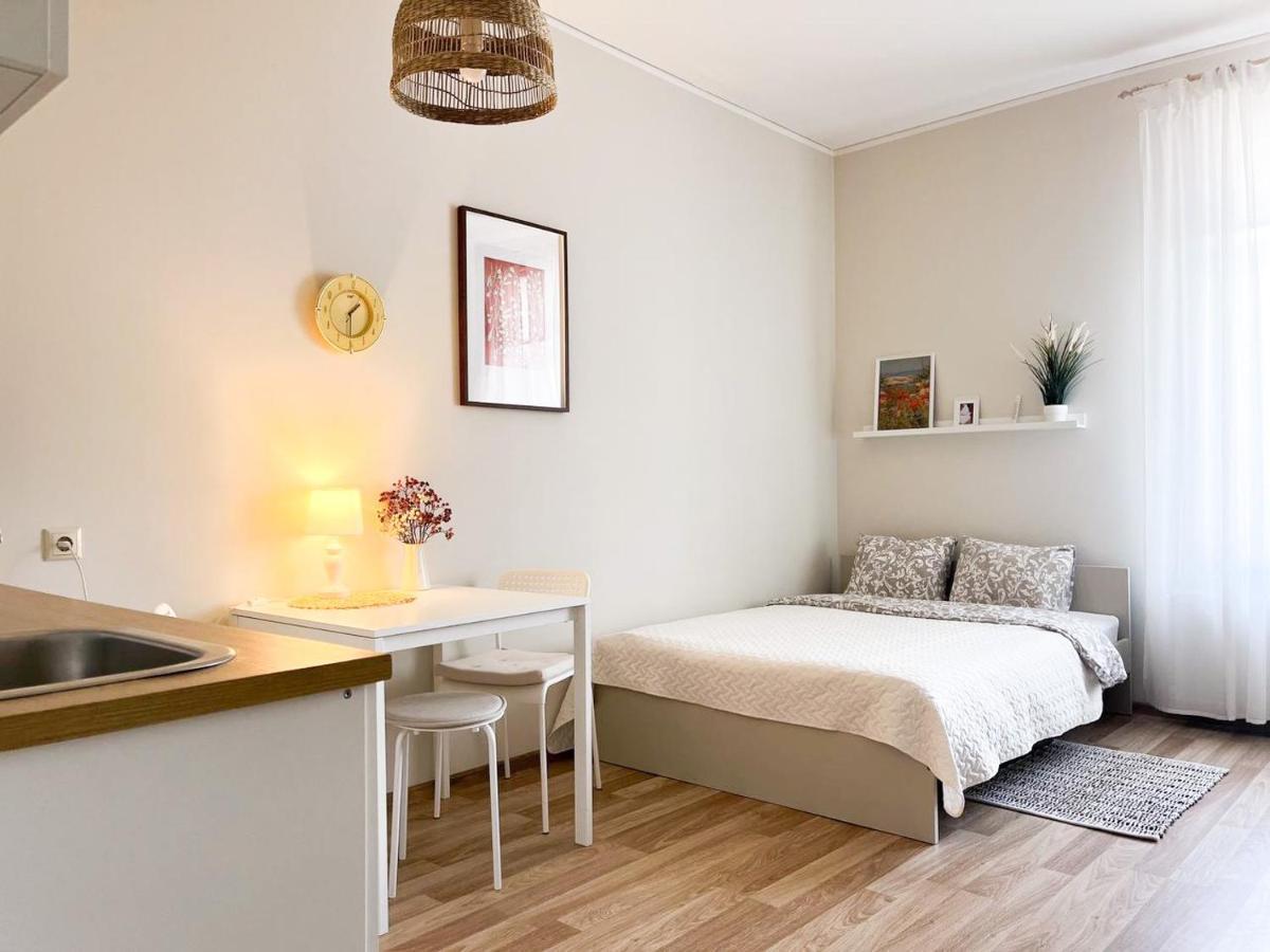 Cosy Apartment In Riga With Free Parking Eksteriør billede